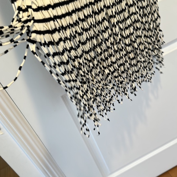 Polo striped dress with fringe bottom - Picture 3 of 5